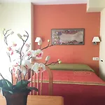 阿里亚斯酒店